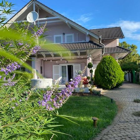 Villa Scamard Zamardi Luaran gambar