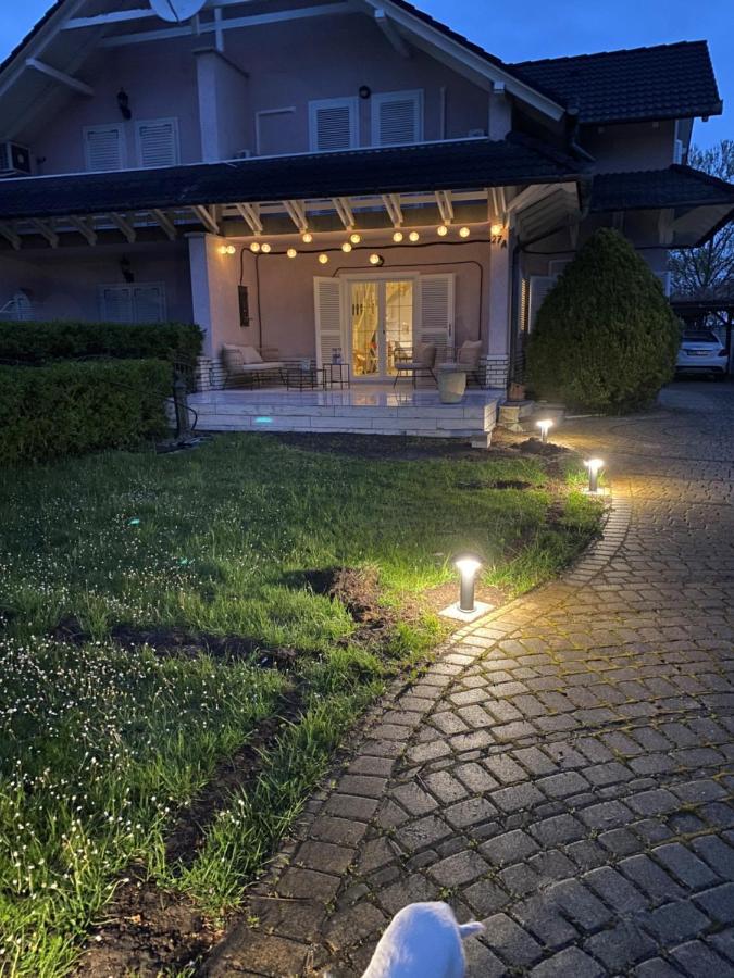 Villa Scamard Zamardi Luaran gambar