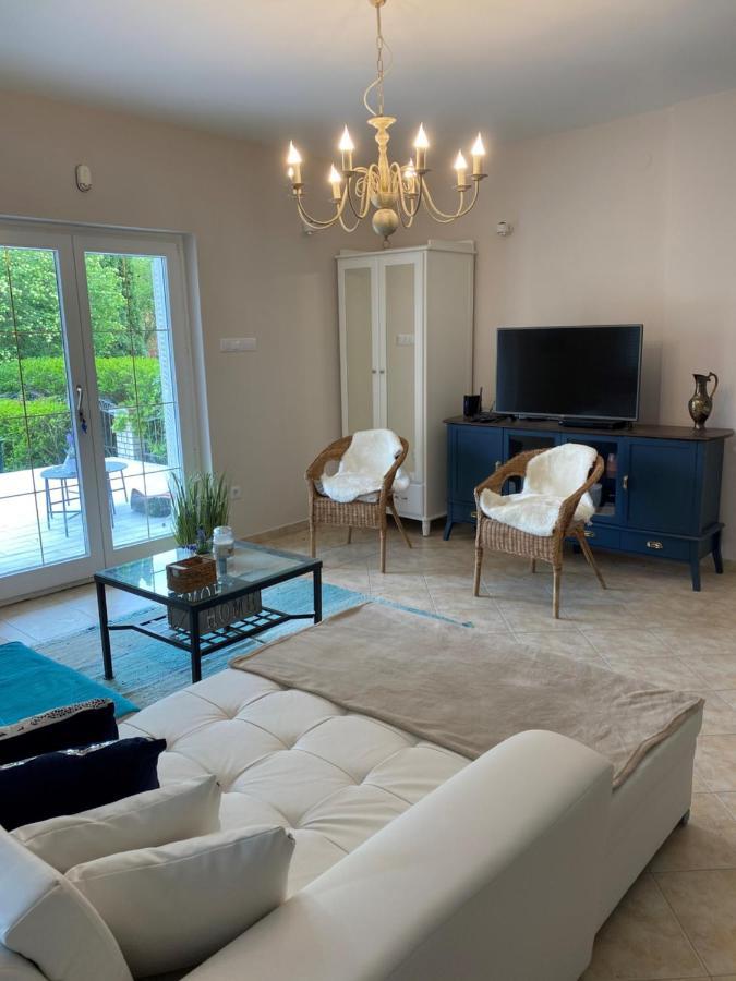 Villa Scamard Zamardi Luaran gambar